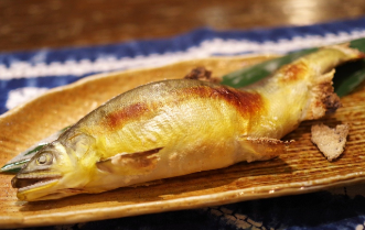 焼き魚の画像
